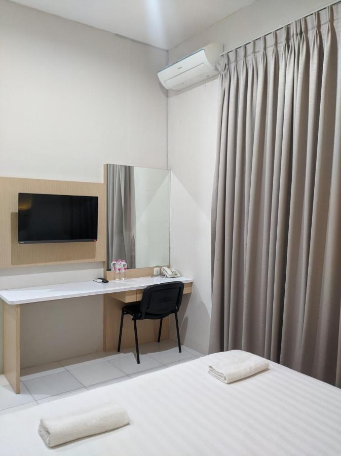 Twin Star Surakarta (Solo) Exterior foto