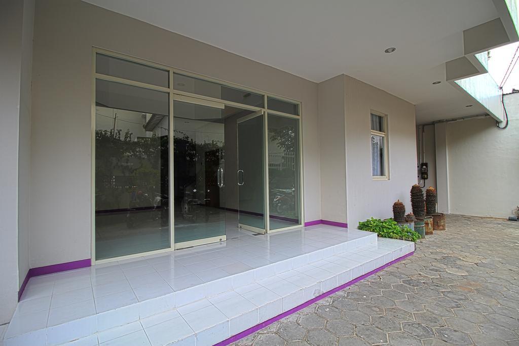 Twin Star Surakarta (Solo) Exterior foto