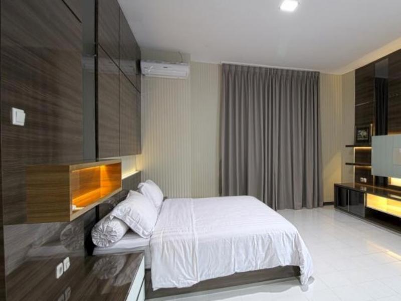 Twin Star Surakarta (Solo) Exterior foto